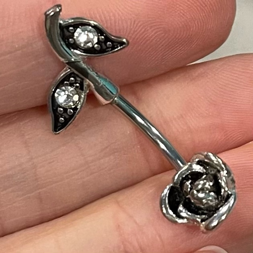 FLOWER BELLY RING